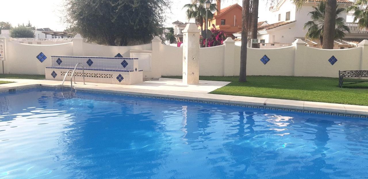 Napoleon 4a With Pool Close To The